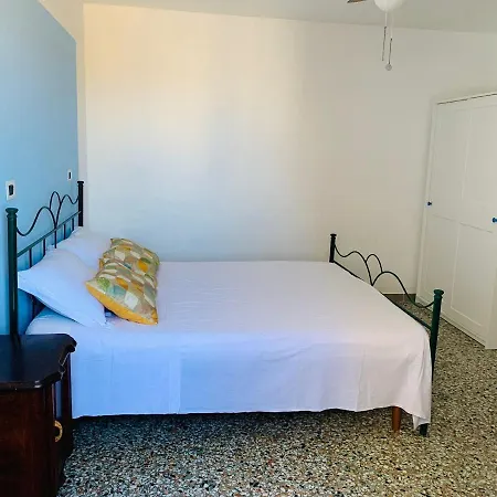 Casa Chicchina شقة